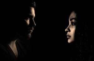 Read more about the article Tirage 3 choix : Échec sentimental ? 💔 Je vous dis pourquoi !
